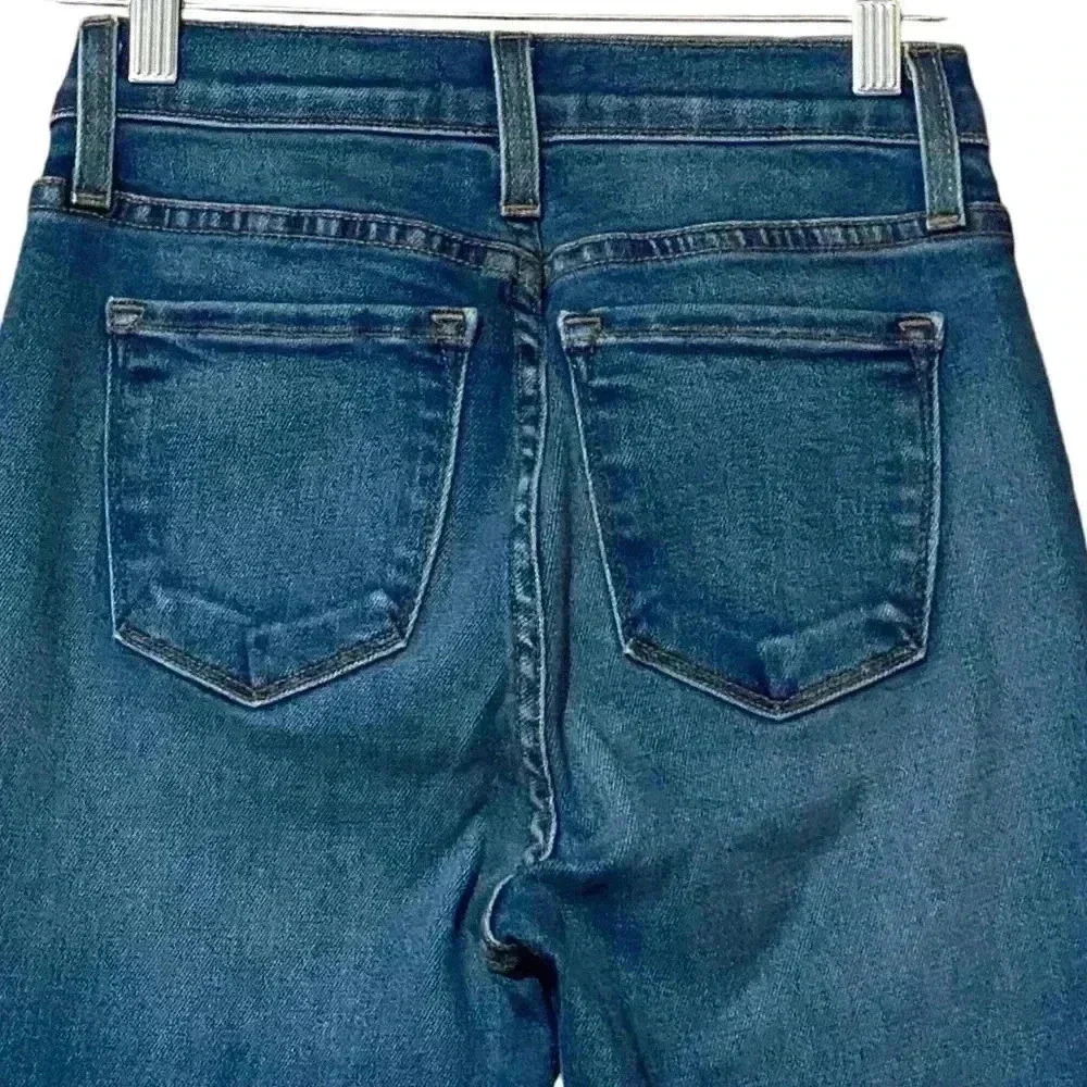 Judy Blue Mom Jeans 1 (Waist 23) Medium Wash High Waisted Whiskering Relaxed Fit - Picture 7 of 10